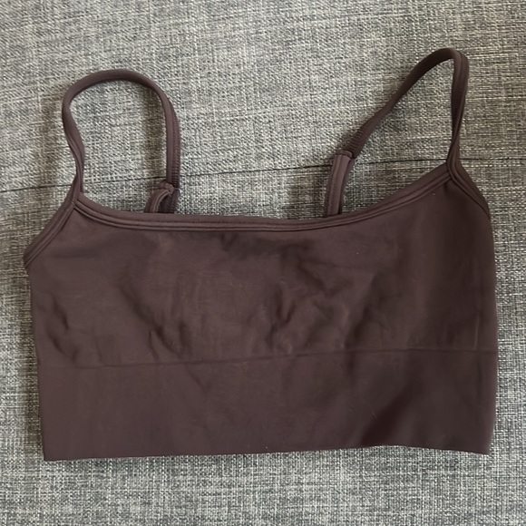 Skims Sculpting Scoop Neck Bralette - Picture 3 of 6